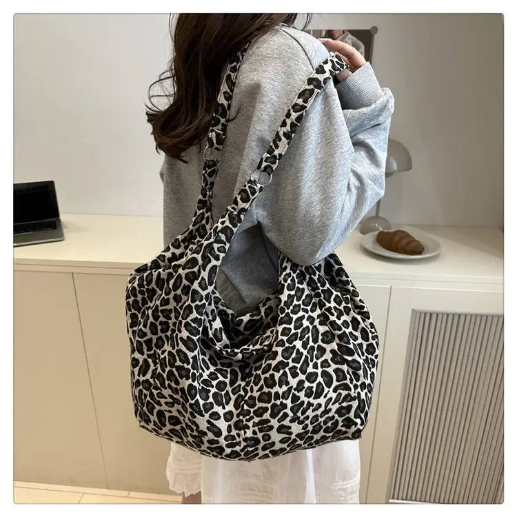 Leopard Print Shoulder Bag for Women Casual Commute — feature 27