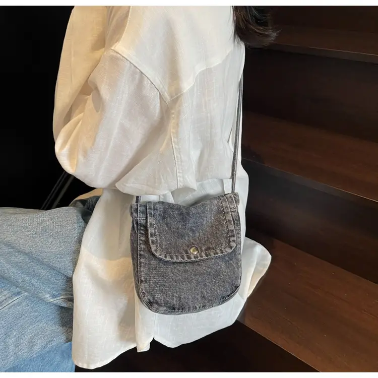 Denim Crossbody Bag for Women Retro Casual Mobile Phone Bag — feature 11