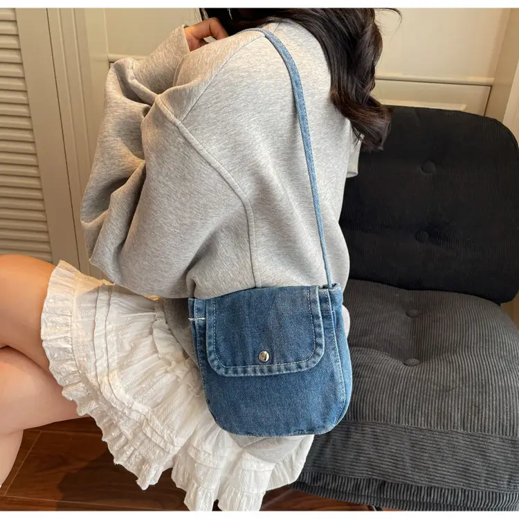 Denim Crossbody Bag for Women Retro Casual Mobile Phone Bag — feature 18