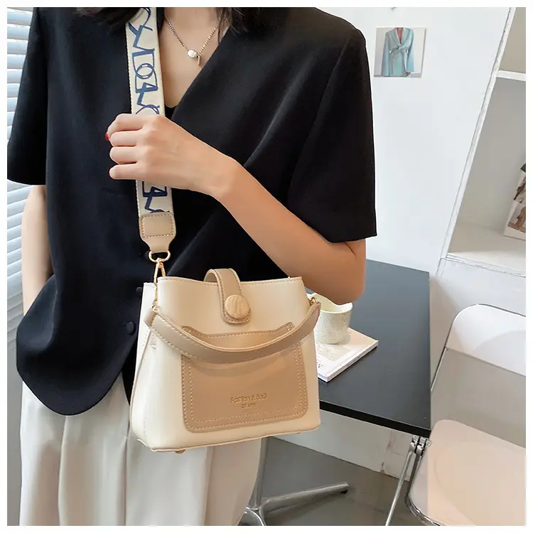 Trendy Women's Beige Leather Shoulder Bag with Crossbody Strap — feature 13