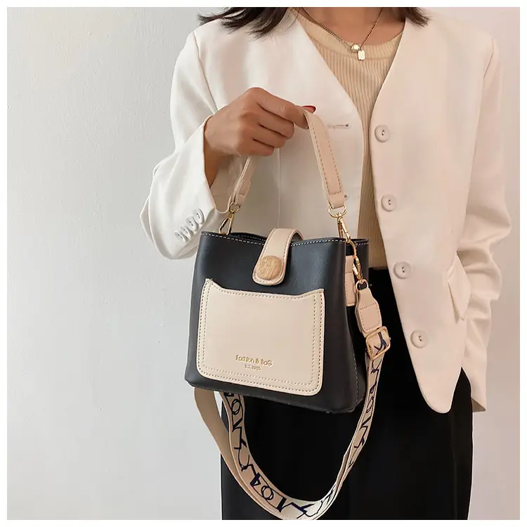 Trendy Women's Beige Leather Shoulder Bag with Crossbody Strap — feature 15