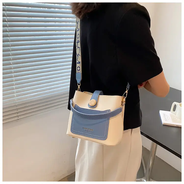 Trendy Women's Beige Leather Shoulder Bag with Crossbody Strap — feature 22
