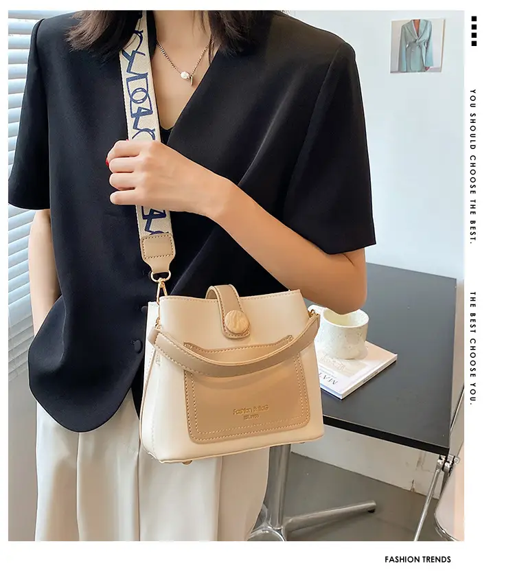 Trendy Women's Beige Leather Shoulder Bag with Crossbody Strap — feature 3