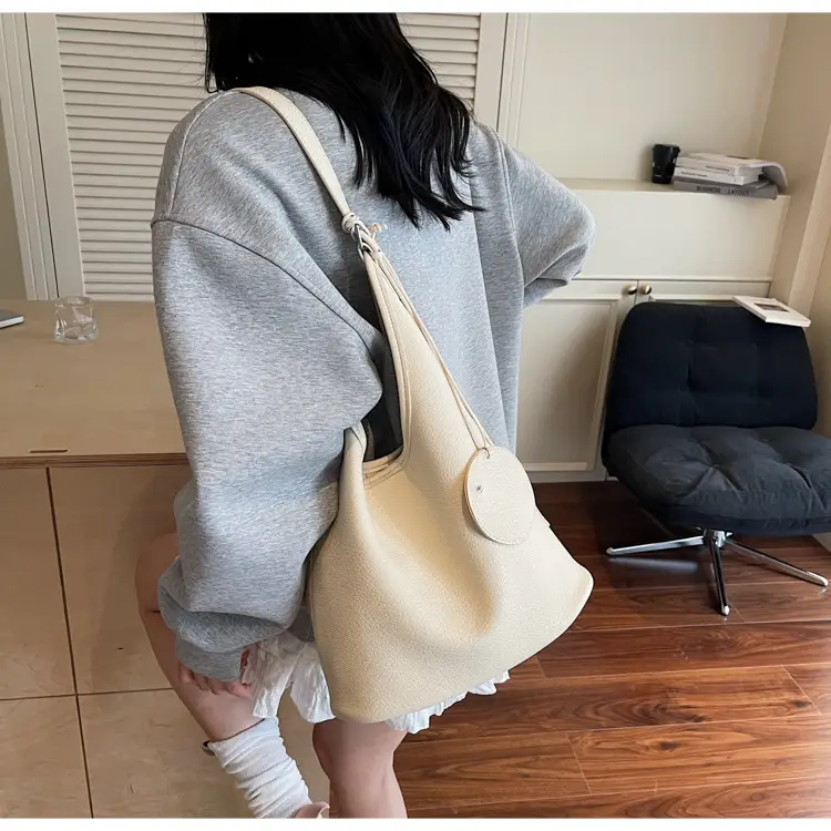 Women Korean Retro Lychee Bucket Bag 2025 — feature 13