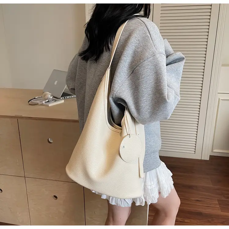 Women Korean Retro Lychee Bucket Bag 2025 — feature 14