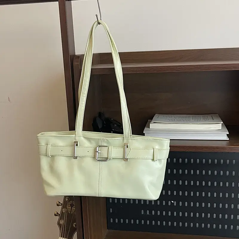 Silver Women's Shoulder Bag with Hanyunuo Label - Image 6