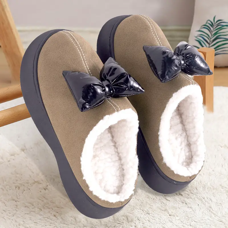 Women's Autumn and Winter Fleece-Lined Warm Thick-Soled Cotton Slippers That Feel Like Stepping on Shit, Stain-Resistant, Cute and Deodorant, Women's Winter Home Cotton Slippers