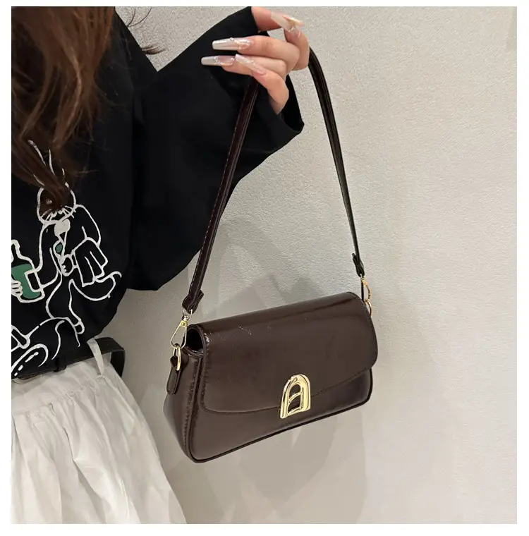 White Women's Square Handbag with Gold Clasp — feature 16