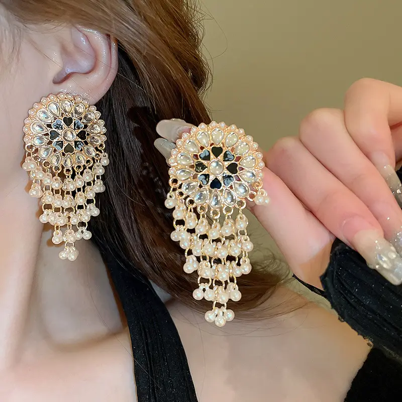 Retro Ethnic Style Round Cut Out Earrings Bohemian Elegant Elegant Earrings Niche Fashion Accessible Luxury Earrings for Women — feature 13
