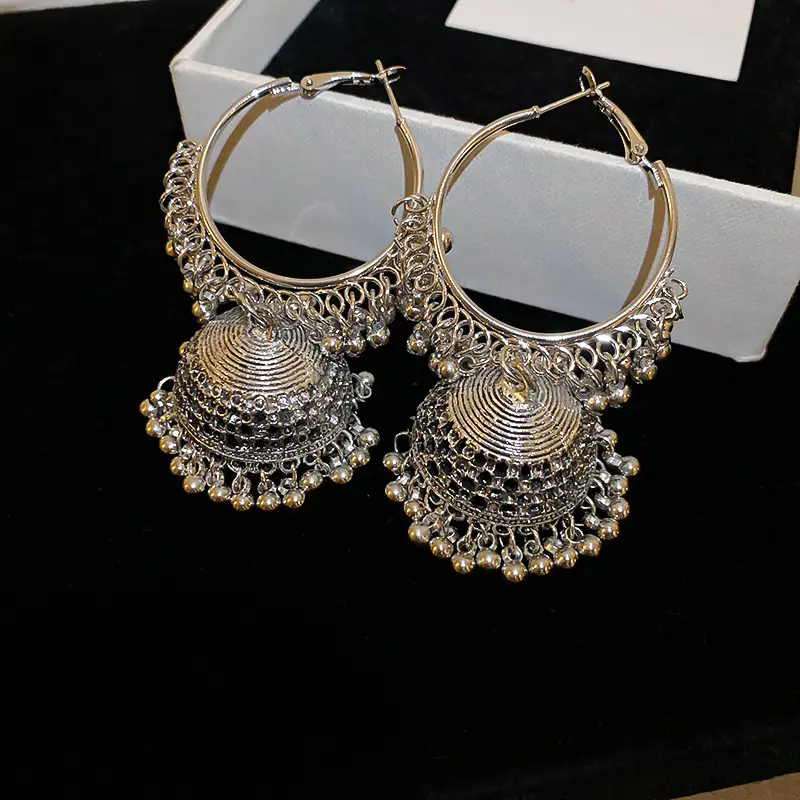 Retro Ethnic Style Round Cut Out Earrings Bohemian Elegant Elegant Earrings Niche Fashion Accessible Luxury Earrings for Women — feature 2
