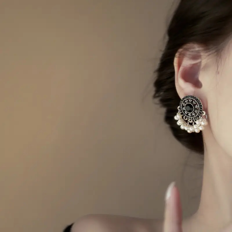 Retro Ethnic Style Round Cut Out Earrings Bohemian Elegant Elegant Earrings Niche Fashion Accessible Luxury Earrings for Women — feature 37
