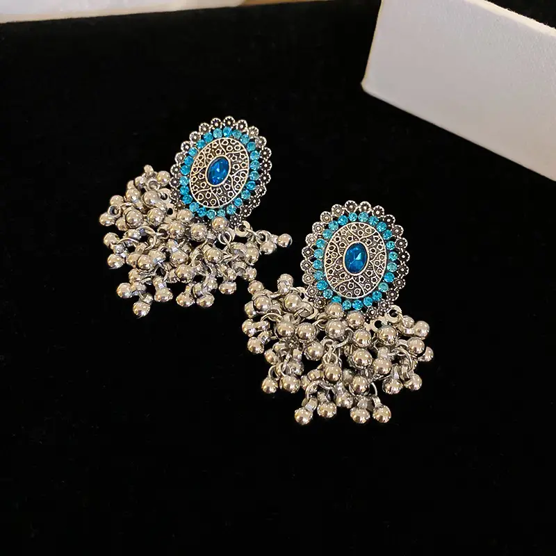 Retro Ethnic Style Round Cut Out Earrings Bohemian Elegant Elegant Earrings Niche Fashion Accessible Luxury Earrings for Women — feature 4