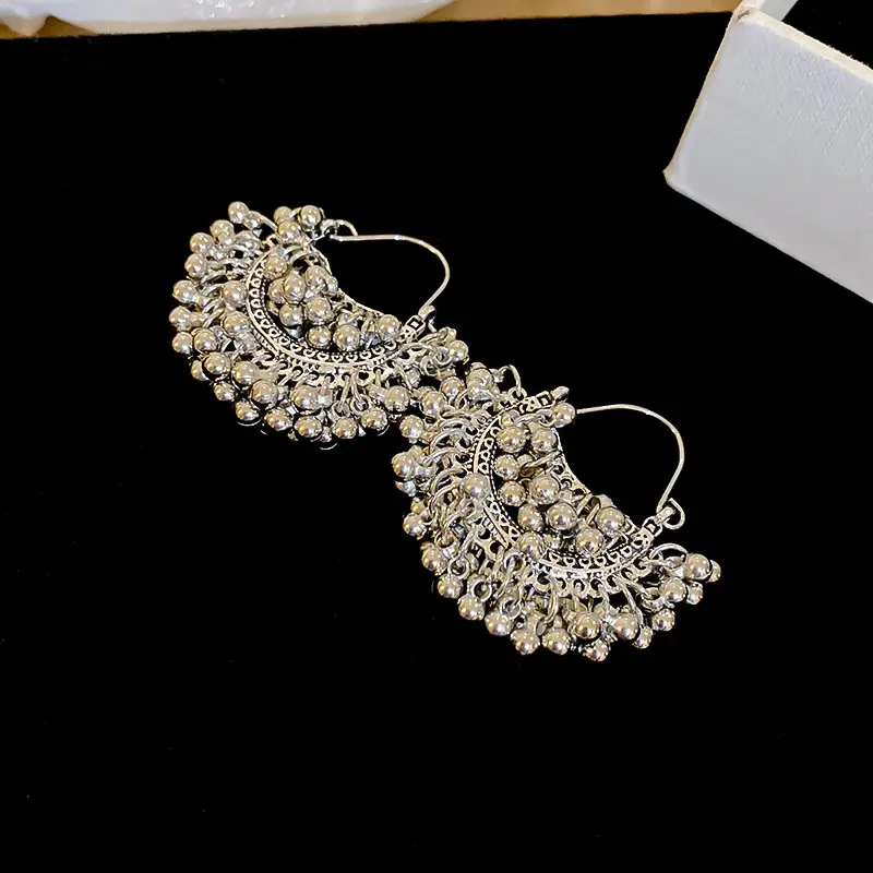 Retro Ethnic Style Round Cut Out Earrings Bohemian Elegant Elegant Earrings Niche Fashion Accessible Luxury Earrings for Women — feature 9