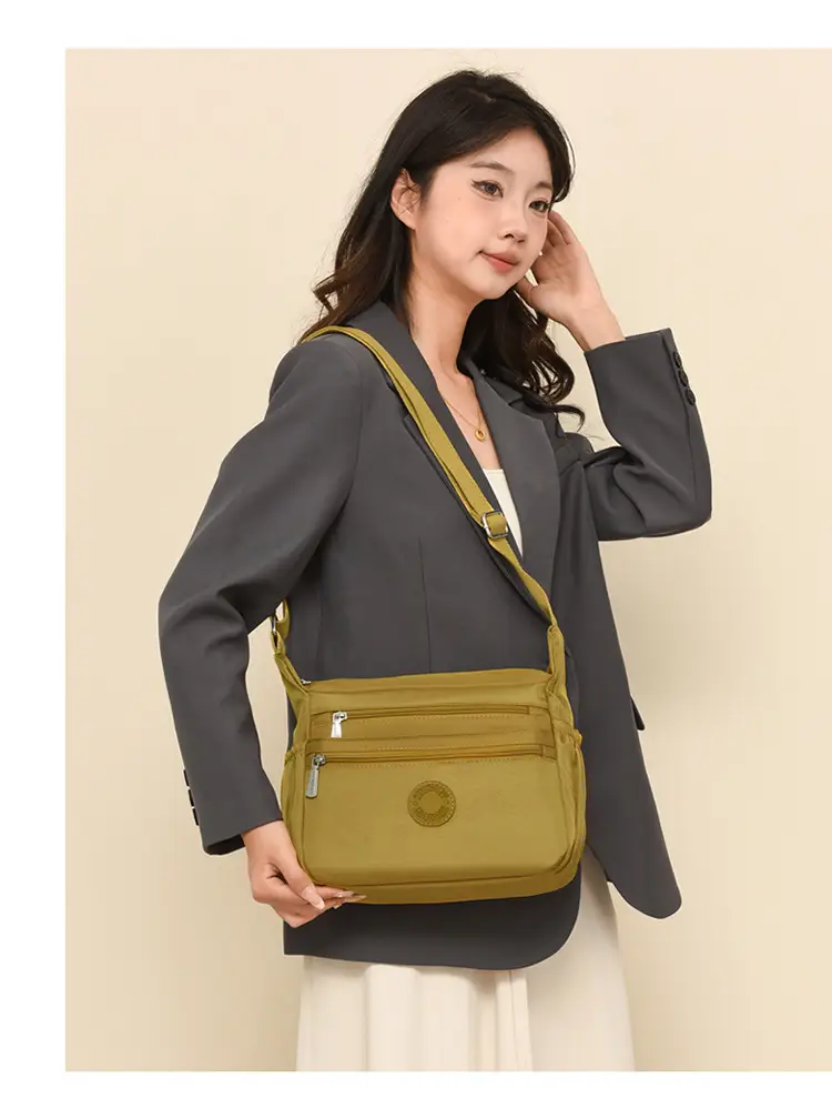 Black Nylon Crossbody Bag for Women Large Capacity — feature 15