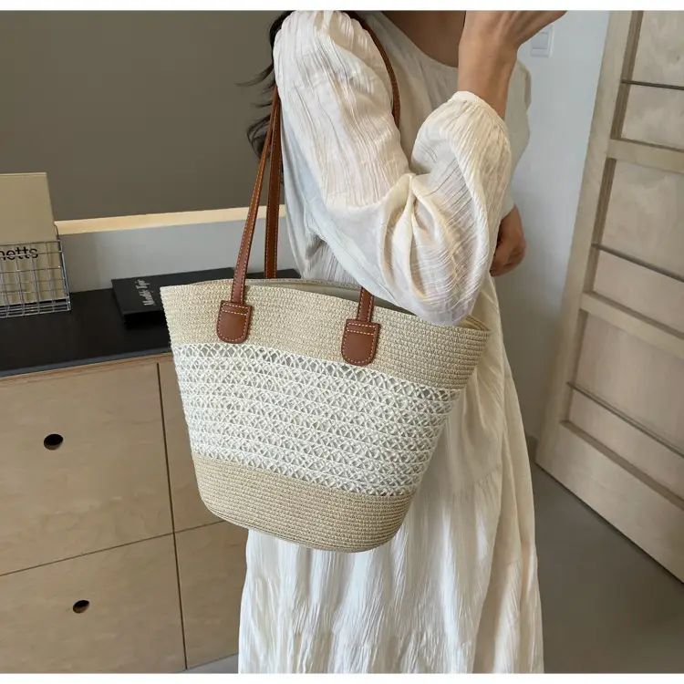 2025 New Striped Straw Bag Large Capacity Fashion Commuter Women's Handbag Tote Basket Stylish Hollow Shoulder Bag — feature 23