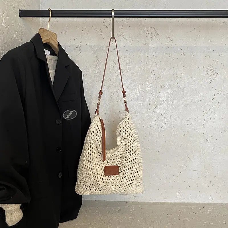 New Summer Straw Bag with Leather Strap Large Capacity - Image 5