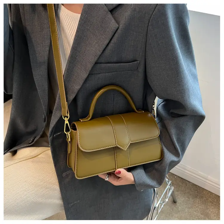 Women's Textured Shoulder Bag Olive Green 2025 — feature 13
