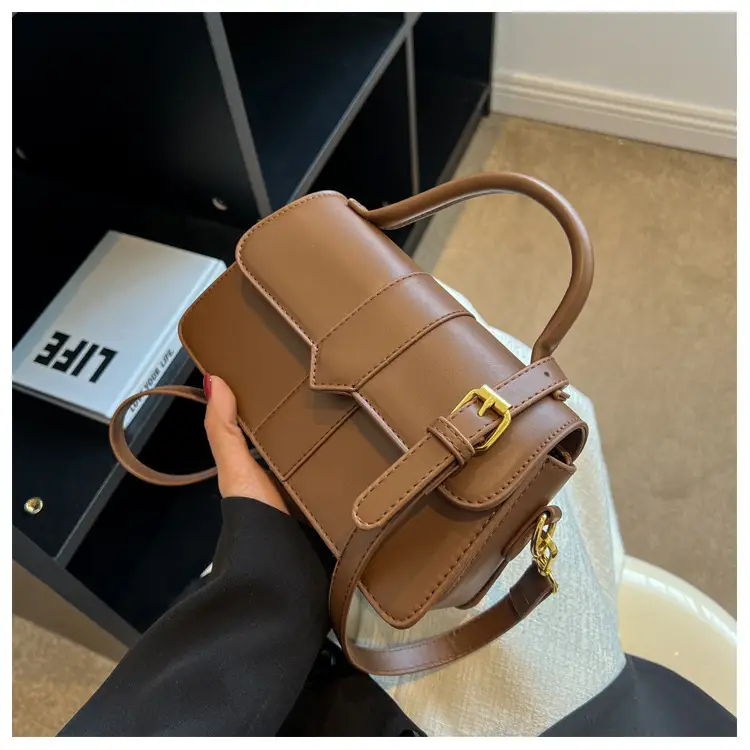 Women's Textured Shoulder Bag Olive Green 2025 — feature 24
