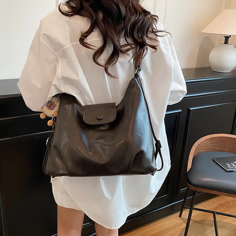 2026 Vintage Brown Leather Shoulder Tote Bag with Charm - Image 5