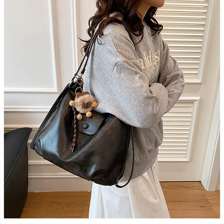 2026 Vintage Brown Leather Shoulder Tote Bag with Charm — feature 11