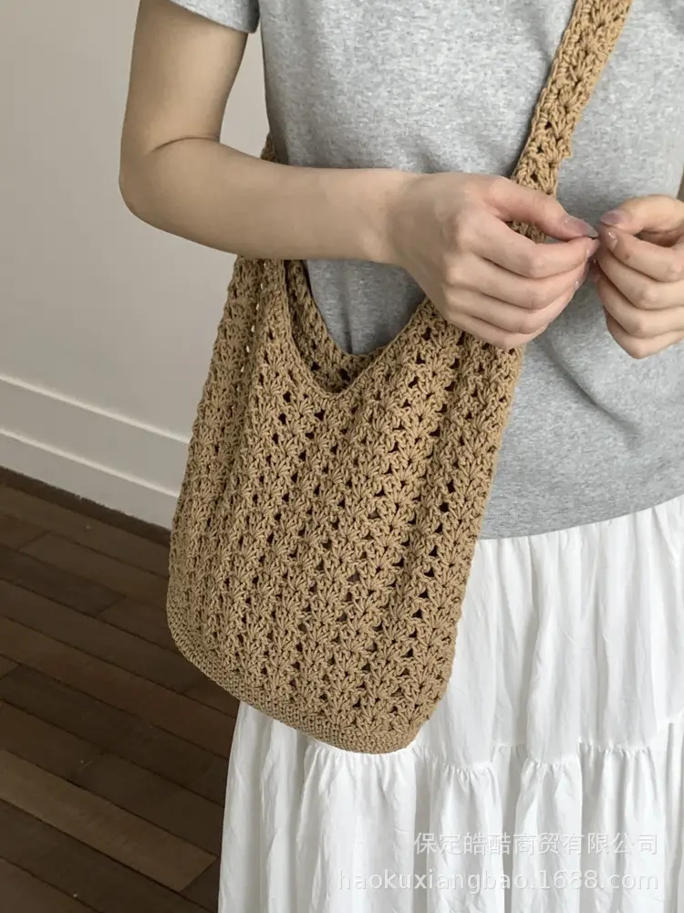 Women's Cream Cut Out Knitted Shoulder Bag Large Capacity