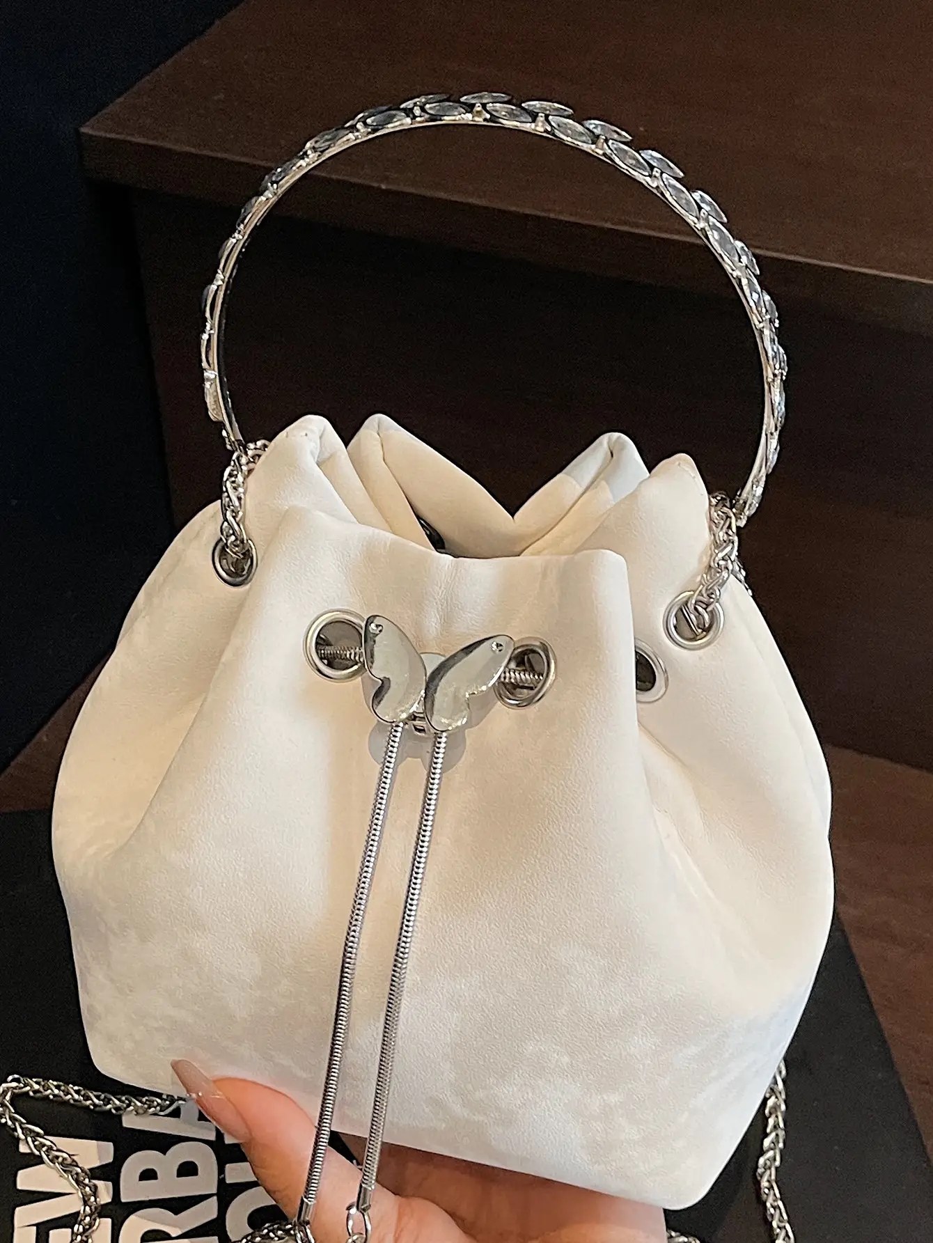 Korean Style Cream Bucket Bag with Chain Handle - Image 7