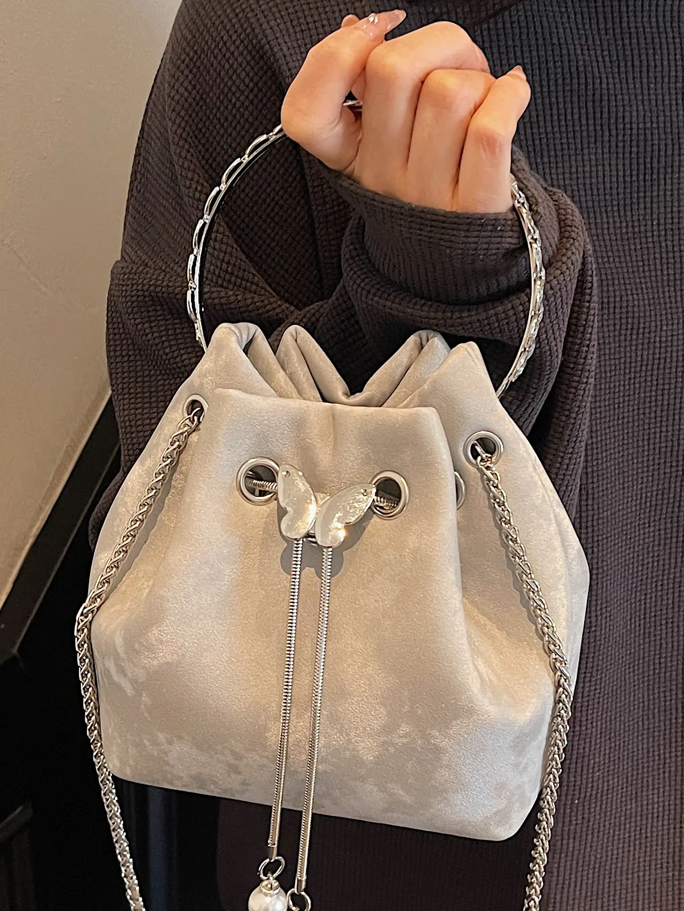 Korean Style Cream Bucket Bag with Chain Handle - Image 9
