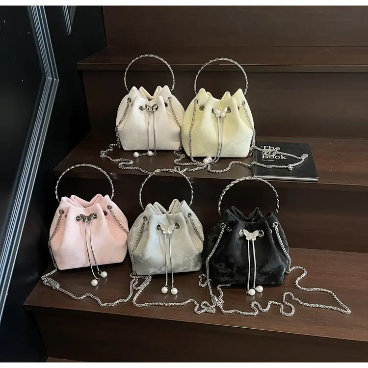 Korean Style Cream Bucket Bag with Chain Handle — feature 15