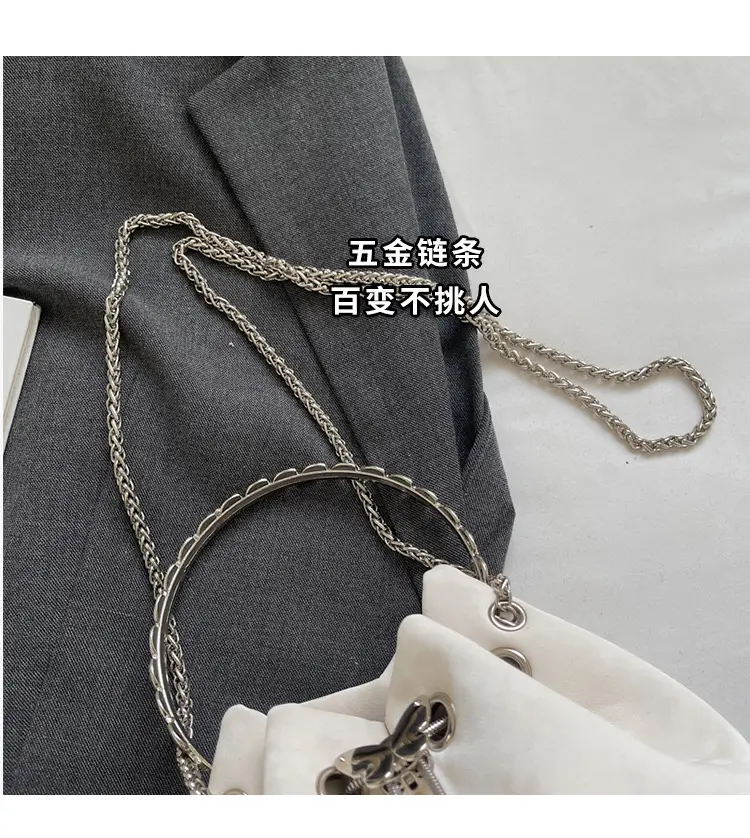 Korean Style Cream Bucket Bag with Chain Handle — feature 5