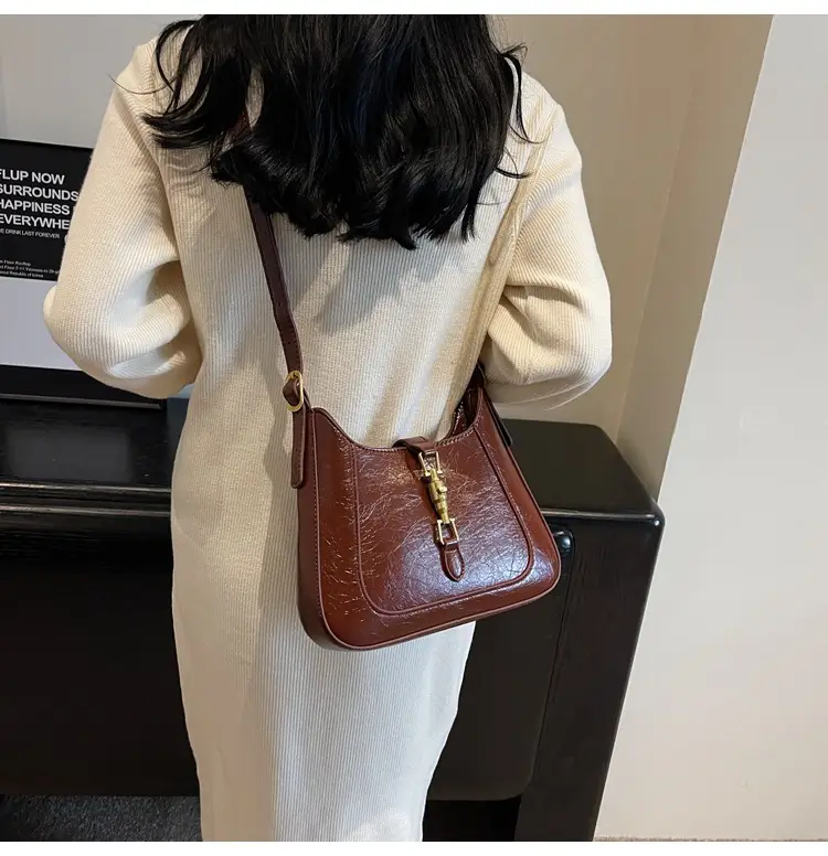 Retro Brown Shoulder Bag 2025 New — feature 21