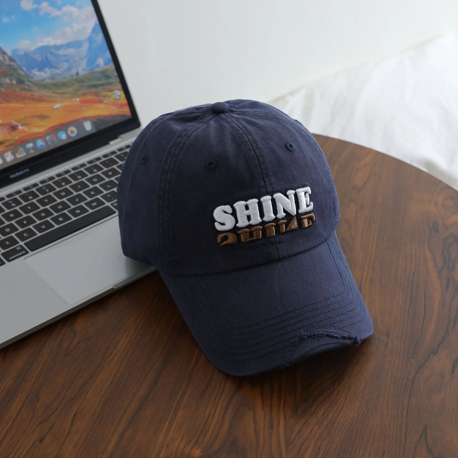 Men Retro Three-Dim Embroidered Sunshade Cap - Image 4