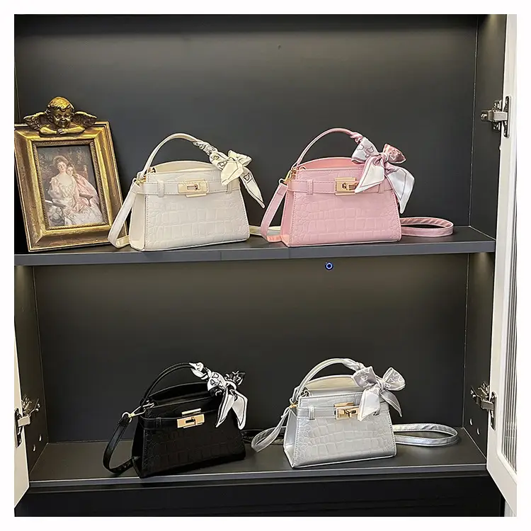 2025 Summer Women's Light Luxury Croc Pattern Shoulder Bag — feature 30