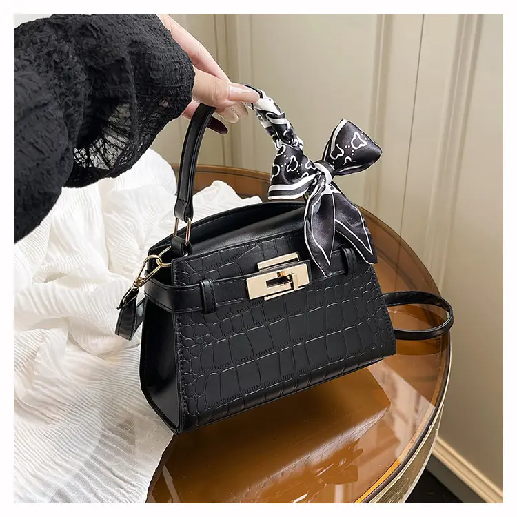 2025 Summer Women's Light Luxury Croc Pattern Shoulder Bag — feature 33