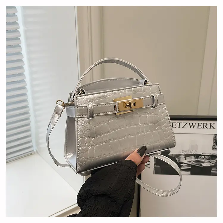 2025 Summer Women's Light Luxury Croc Pattern Shoulder Bag — feature 42