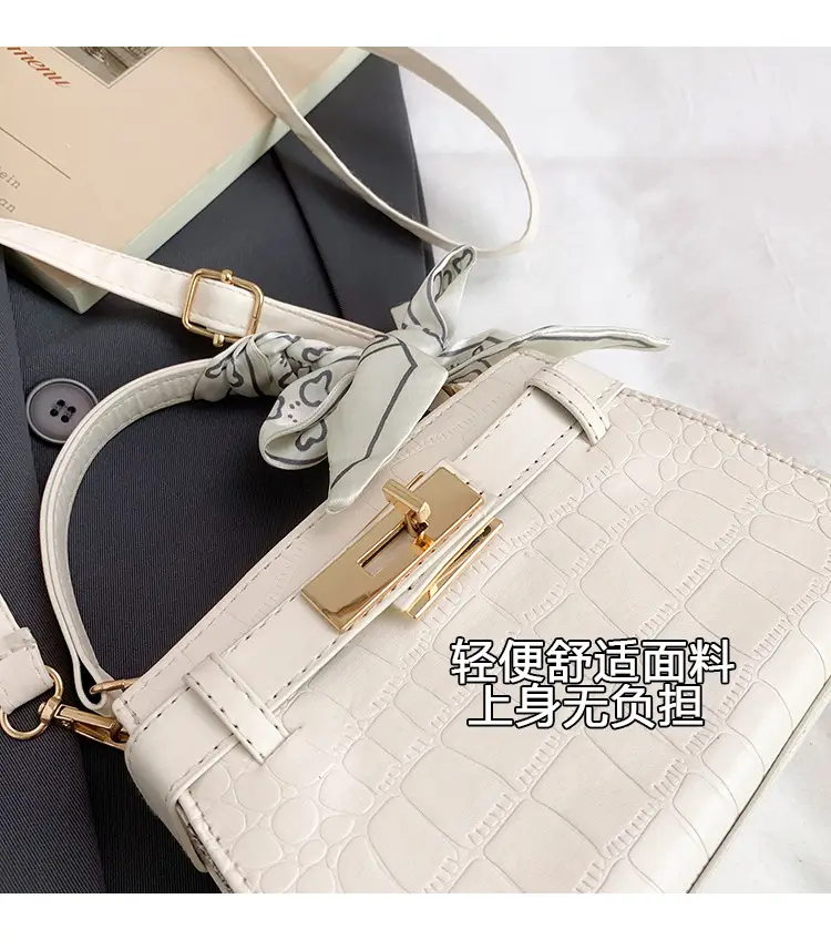 2025 Summer Women's Light Luxury Croc Pattern Shoulder Bag — feature 5