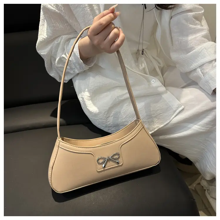 Red Bow Underarm Bag for Women 2025 — feature 10