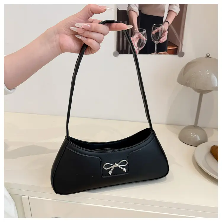 Red Bow Underarm Bag for Women 2025 — feature 19