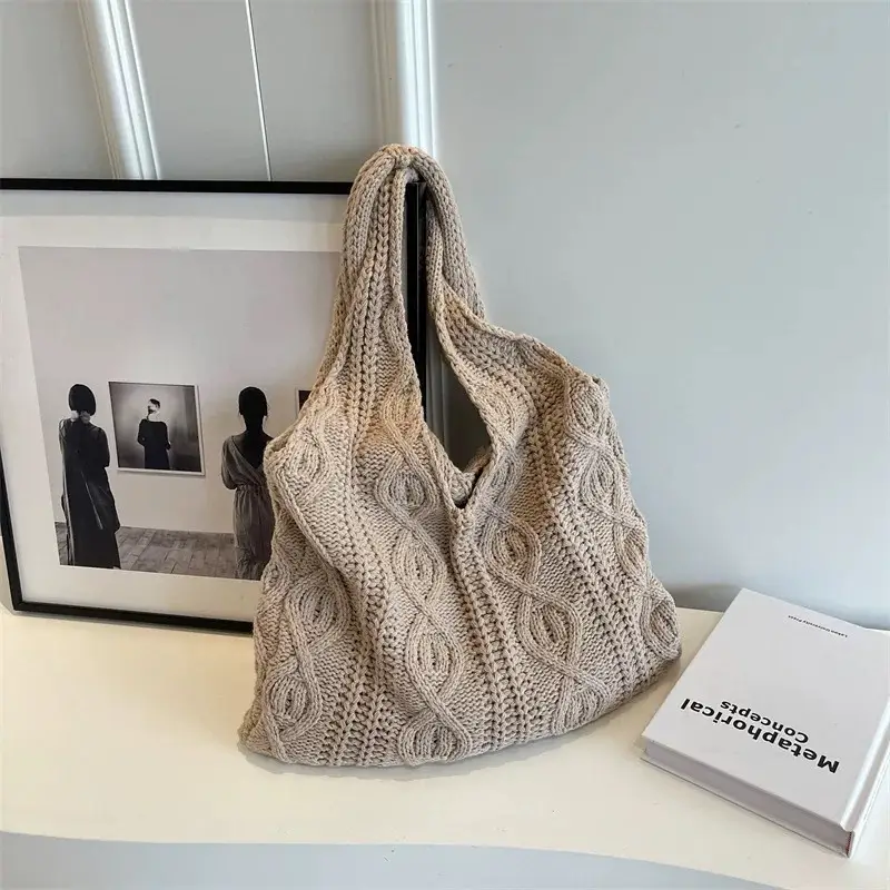 Women Straw Beach Bag Black Stripes 2025 - Image 41
