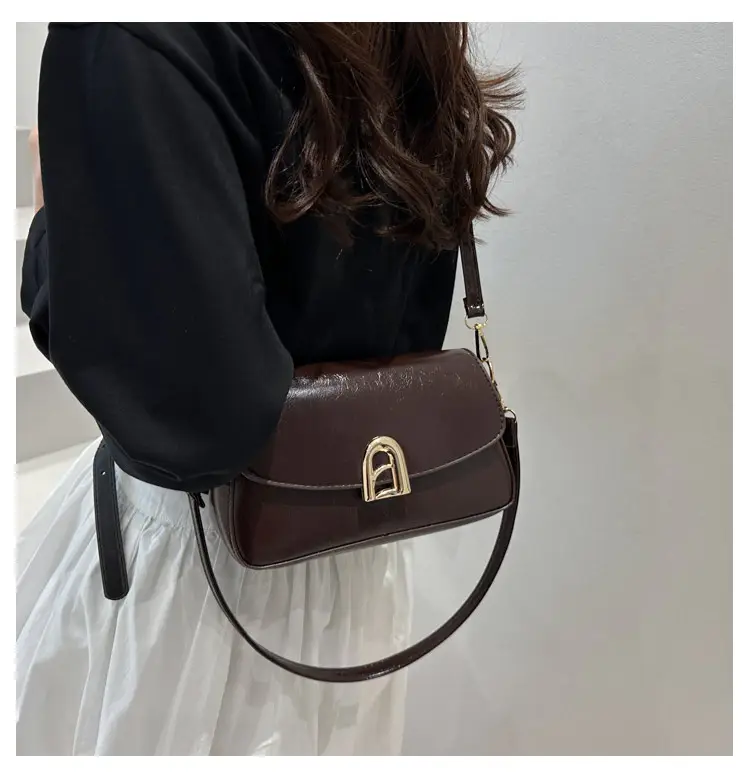 White Korean Style Shoulder Bag for Women 2025 — feature 18