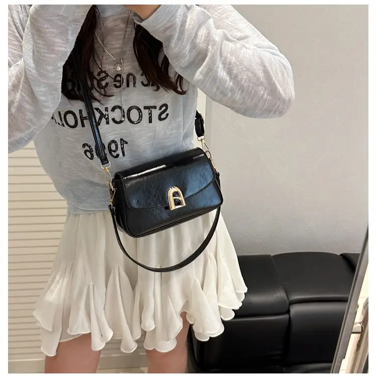 White Korean Style Shoulder Bag for Women 2025 — feature 20