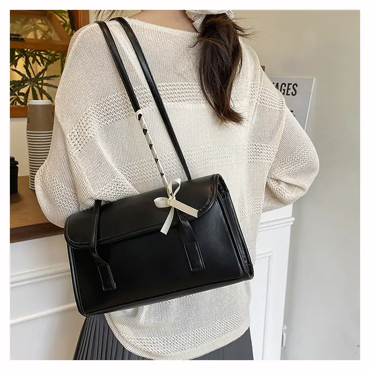 Women's White Bow Tie Shoulder Bag 2025 — feature 8