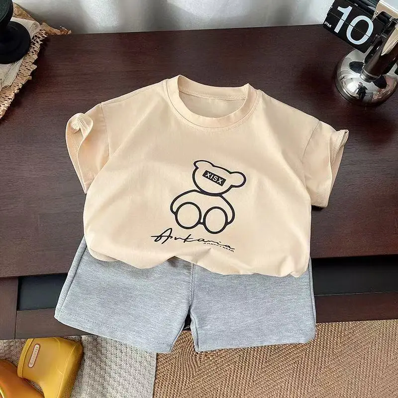 Boys Summer T-Shirt Grey Shorts Set 2025 — feature 2