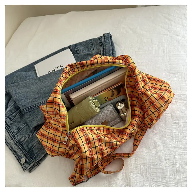 Korean Plaid Tote Bag Large Capacity Commuter Shoulder Bag — feature 23