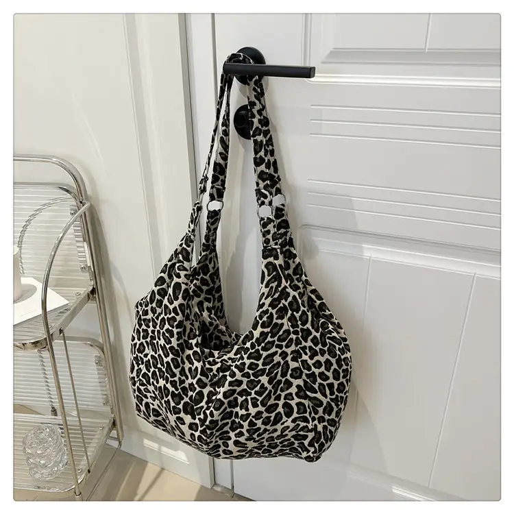 Korean Plaid Tote Bag Large Capacity Commuter Shoulder Bag — feature 48