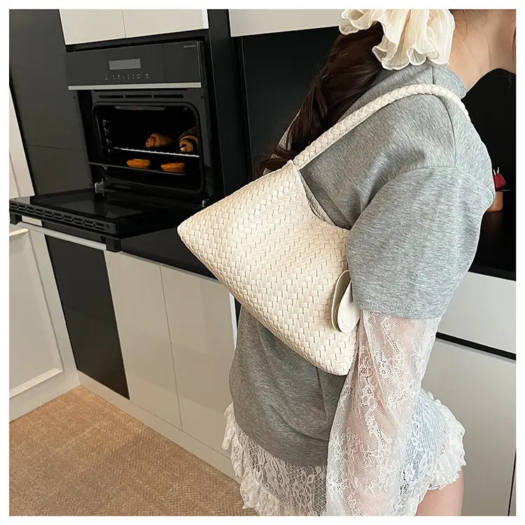 Black Woven Crossbody Bag for Women — feature 20
