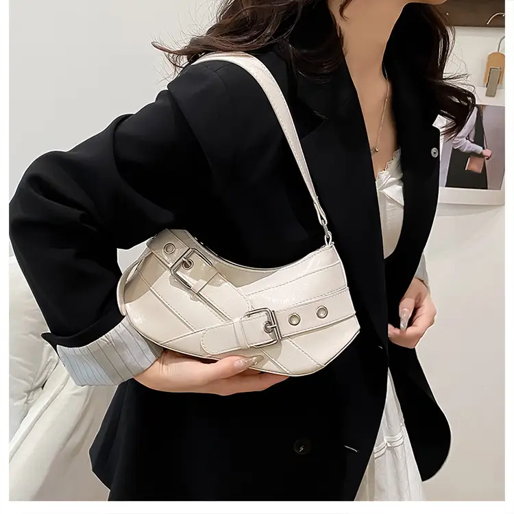 Silver Crossbody Bag with Adjustable Strap for Women — feature 16