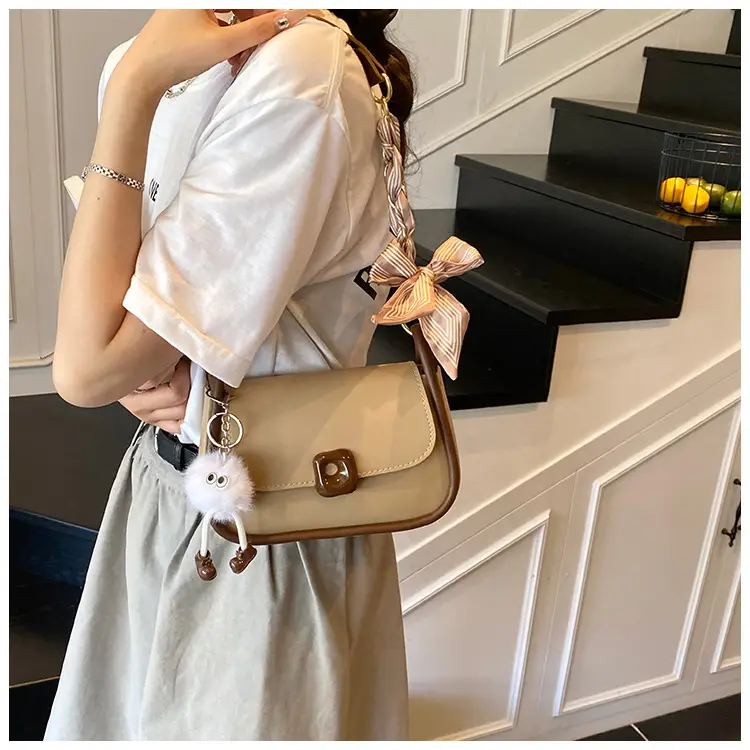 Women's Crossbody Bag with Bow & Pom Pom — feature 12