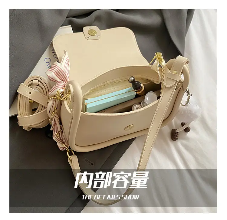 Women's Crossbody Bag with Bow & Pom Pom — feature 3