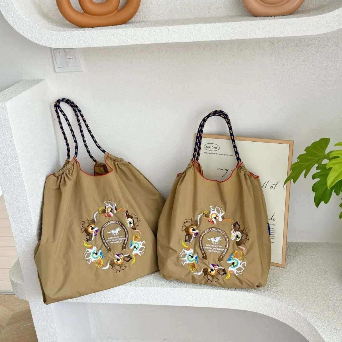 New Embroidered Shoulder Bag for Women - Image 23