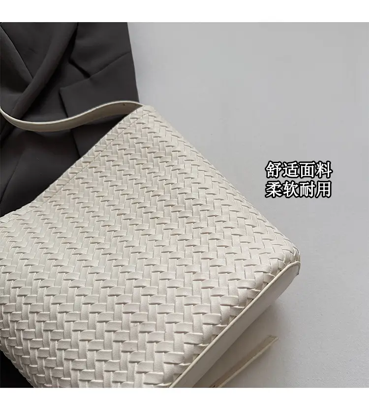 White Woven Crossbody Bag for Women Summer Commute — feature 3